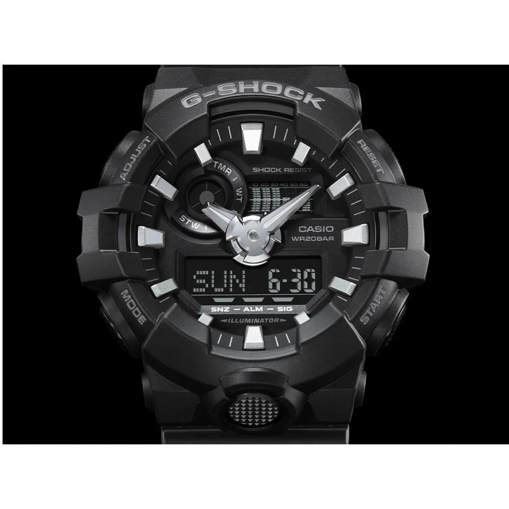 Montre tactique G-Shock GA-700 noir vue du cadran